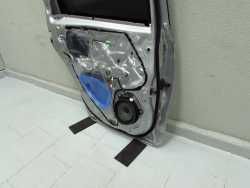 TOYOTA YARIS III LIFT 17-21 DRZWI TYL LEWE TYLNE