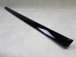 VOLVO S40 V50 LIFT R-DESIGN LISTWA DOLNA DRZWI PRZOD PRAWA 31253727 452-46 07-13