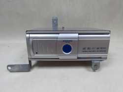 VOLVO XC90 ZAGLOWEK ZAGLOWKI EKRAN MONITOR TV DVD 02-14
