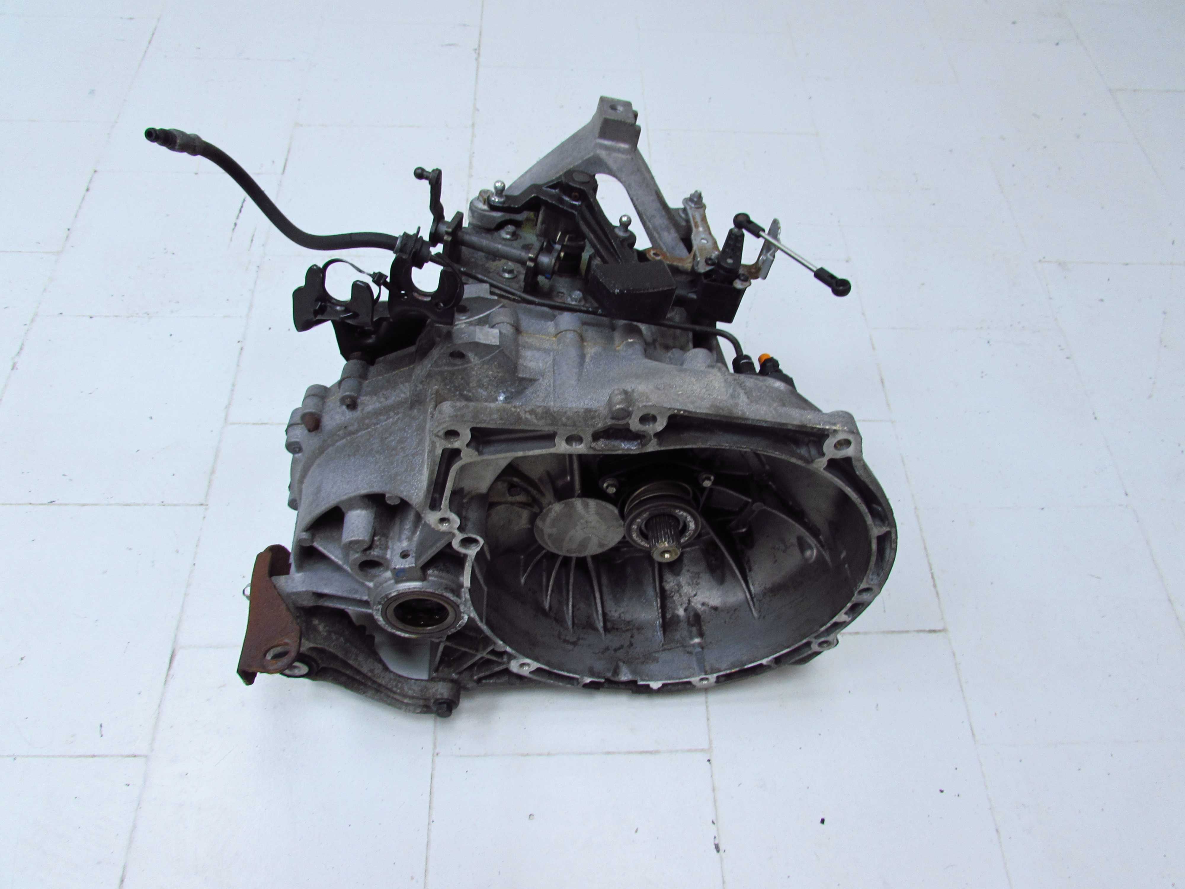 VOLVO C30 S40 V50 S60 II V60 1.6 D D2 09- SKRZYNIA BIEGOW START STOP MANUAL 9N5R-7002-WB