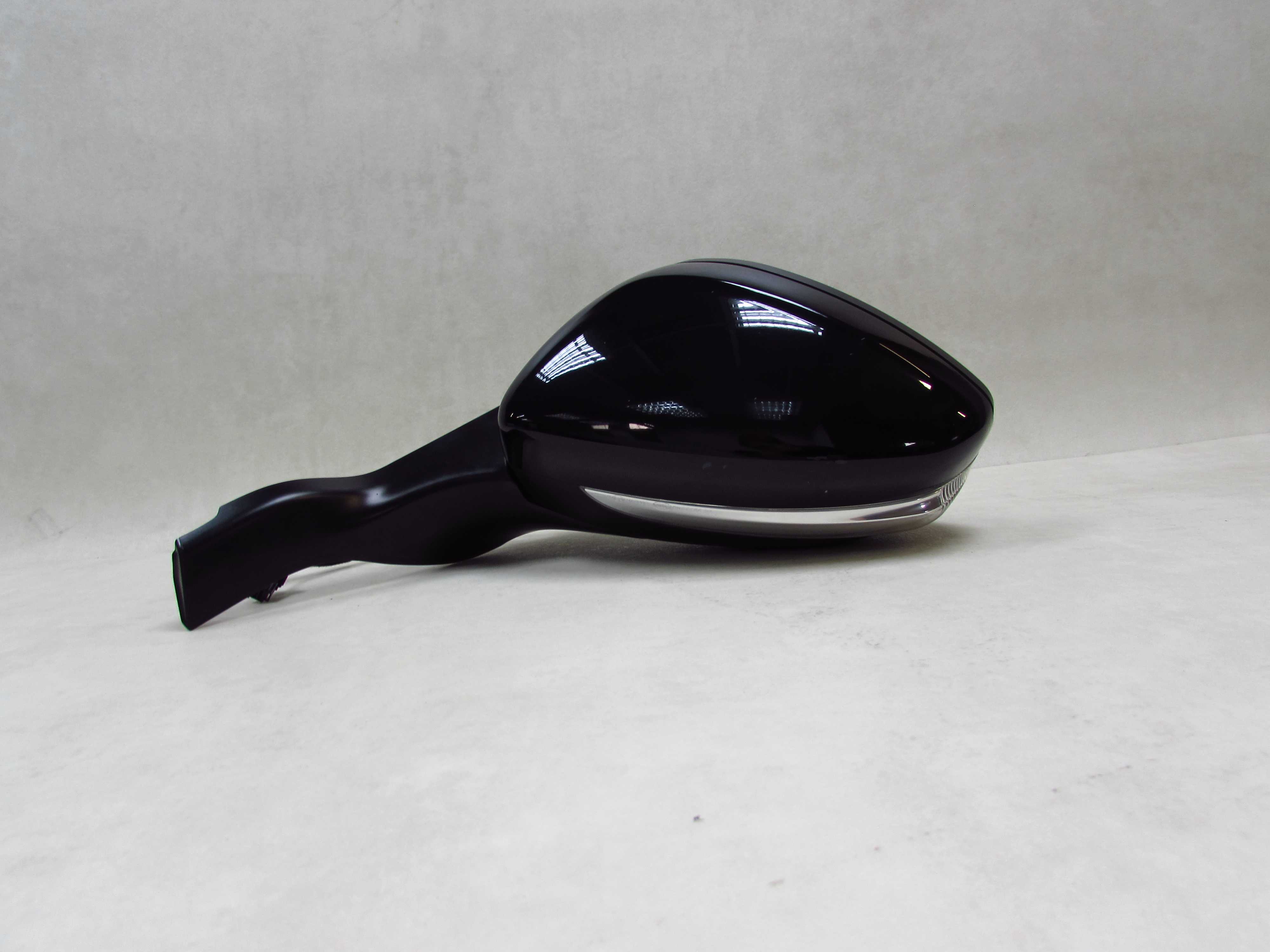 PEUGEOT 208 LIFT 15-19 LUSTERKO ZEWNETRZNE LEWE 3 + 4 PIN EUROPA