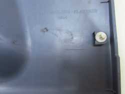 MITSUBISHI CANTER FUSO 13-21 TAPICERKA BOCZEK DRZWI PRAWY MK580254