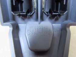 MITSUBISHI CANTER FUSO 14-21 RAMKA OSLONA ZASLEPKA PRZELACZNIKA MK623342 UK ANGLIK