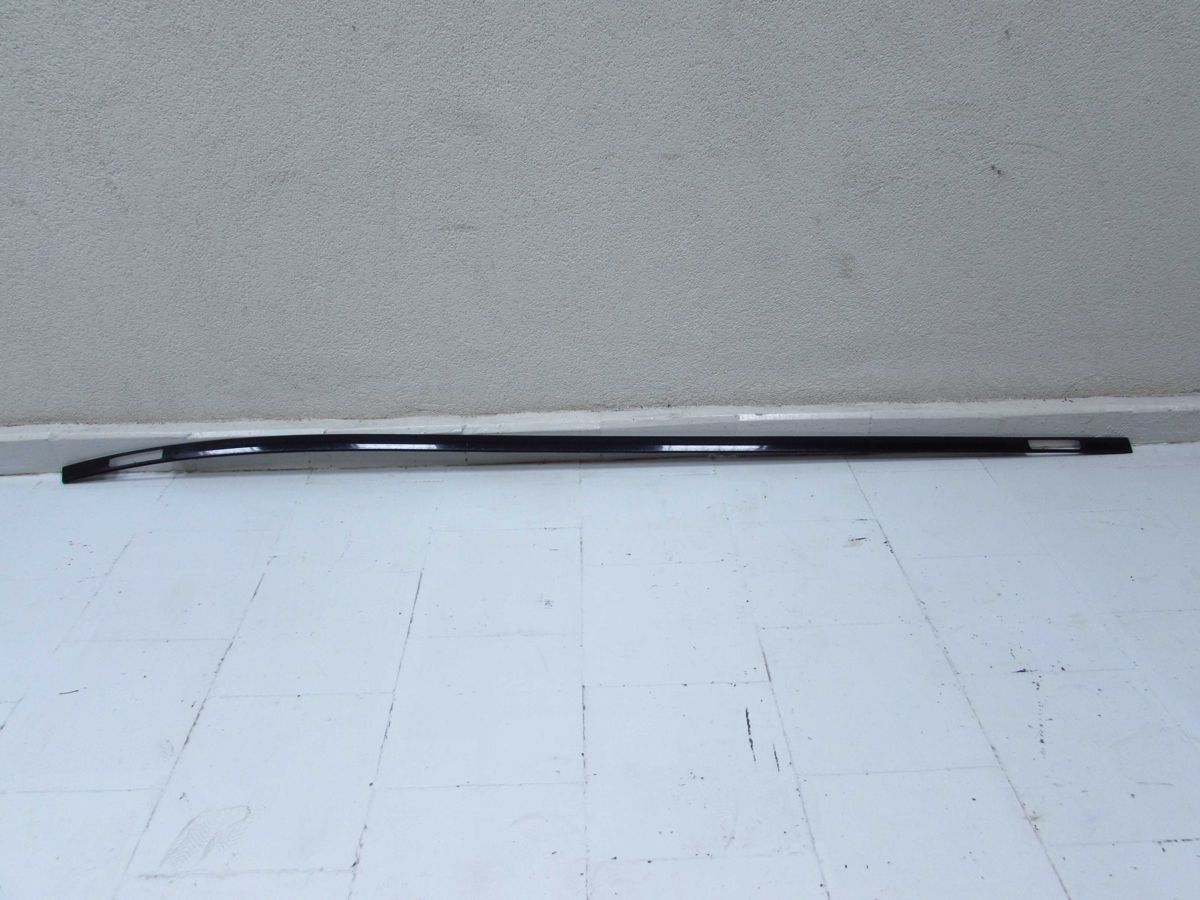 VOLVO V50 04-13 LISTWA DACHOWA DACHU LEWA POD RELINGI DACHOWE 39982767