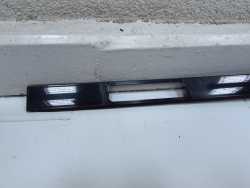 VOLVO V50 04-13 LISTWA DACHOWA DACHU PRAWA POD RELINGI DACHOWE 39982779