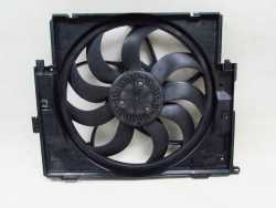 BMW F20 F30 F31 F32 F36 WENTYLATOR CHLODNICY OBUDOWA 8641946-02 8641946