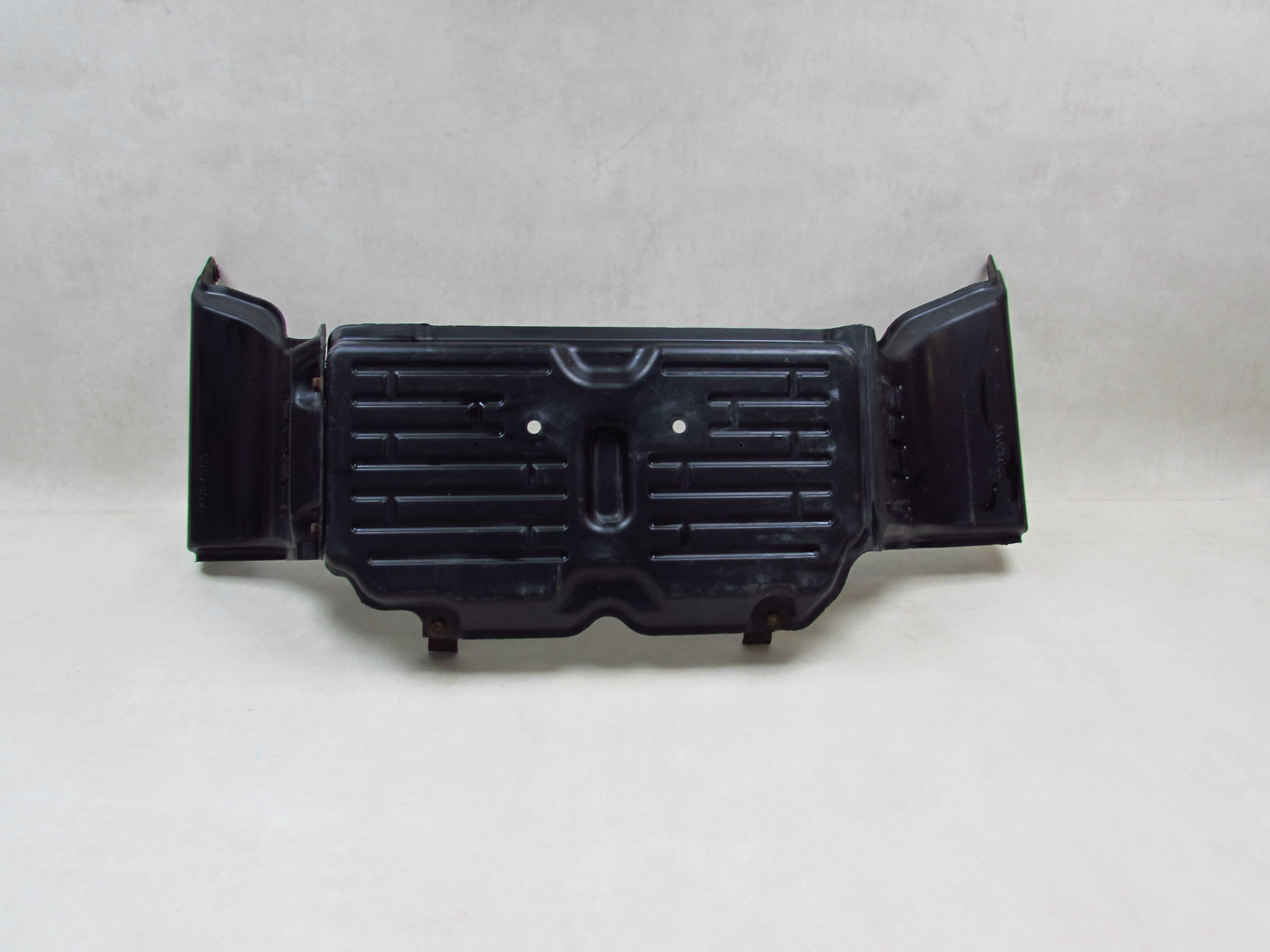MITSUBISHI CANTER FUSO 7C15 09-15 NADKOLE OSLONA DOLNA KABINY MK627963 MK627954