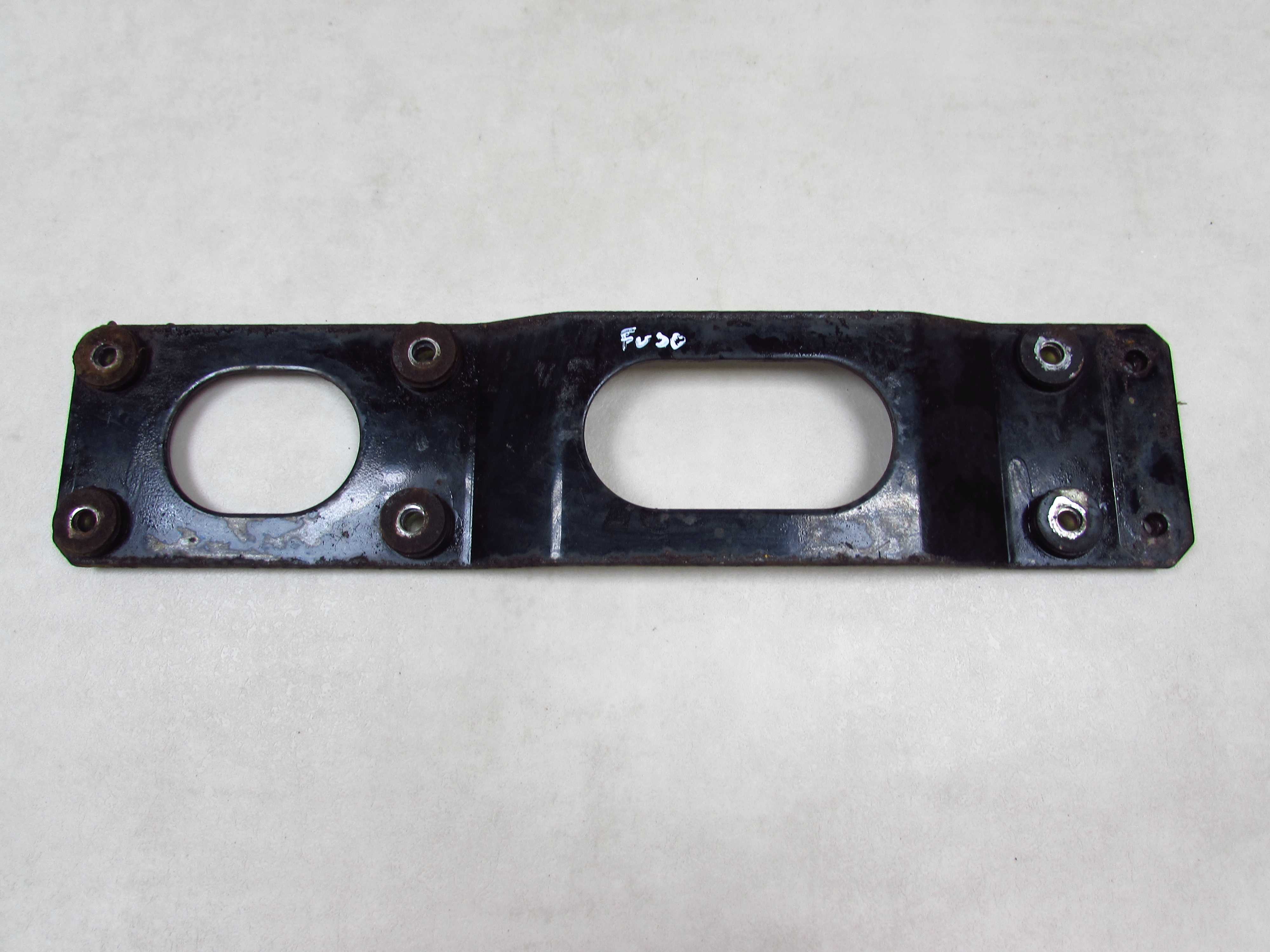 MITSUBISHI CANTER FUSO 7C15 09-15 BLACHA WSPORNIK MOCOWANIE