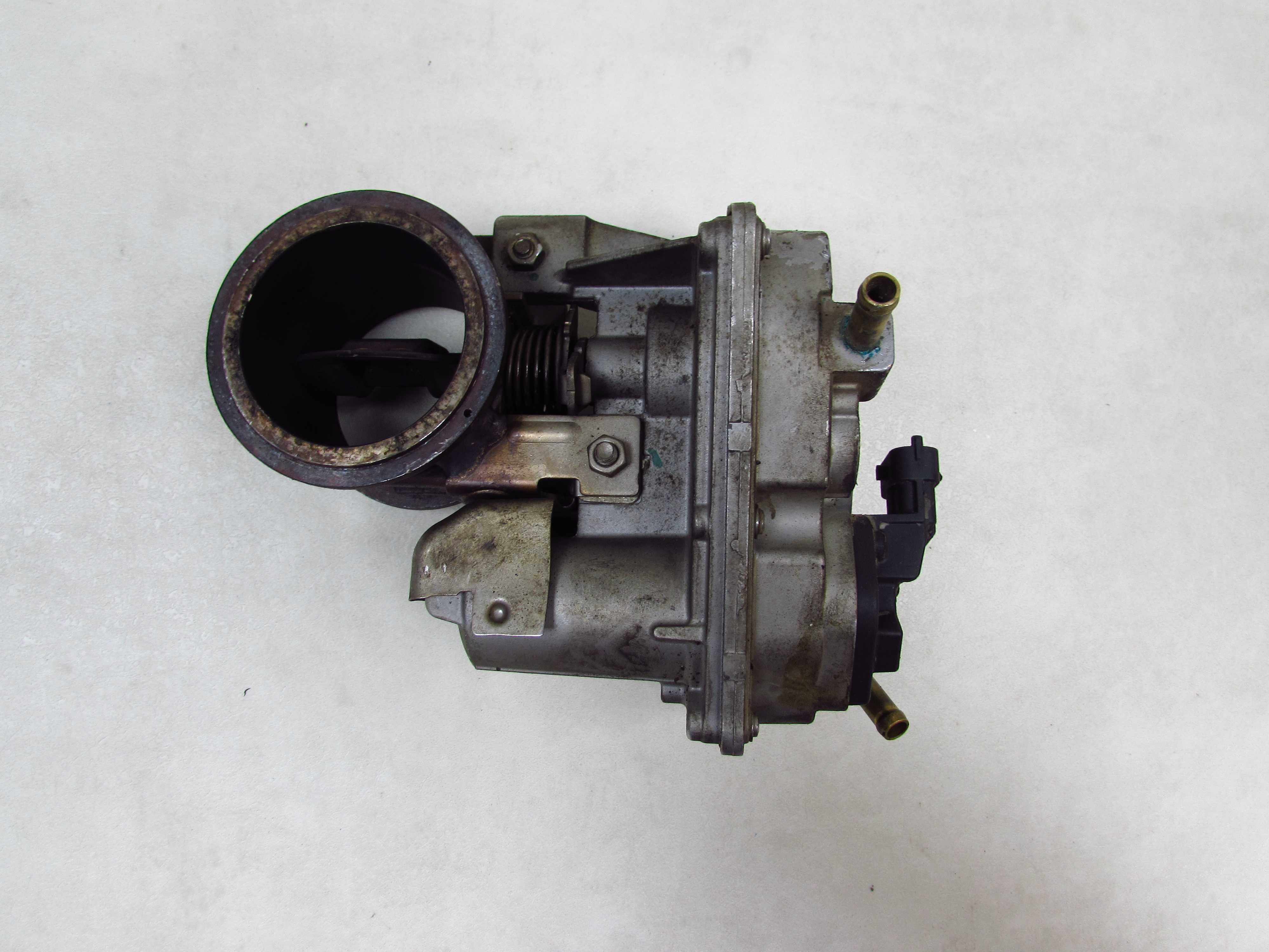 MITSUBISHI CANTER FUSO 7C15 IVECO DUCATO 3.0 E5 11-15 PRZEPUSTNICA SPALIN EGR 504334481 702321120