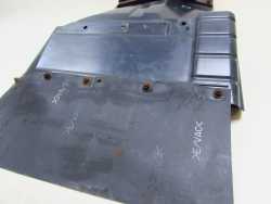 MITSUBISHI CANTER FUSO 7C15 11-21 NADKOLE CHLAPACZ KABINY PRAWE
