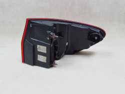 BMW 5 F11 KOMBI TOURING 09-13 LAMPA TYL LEWA BLOTNIKA TYLNA