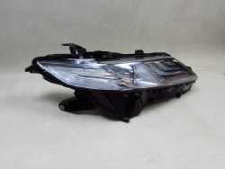 TOYOTA CAMRY VIII XV70 IX 19-22 LAMPA PRZOD PRAWA FULL LED EUROPA 33-276
