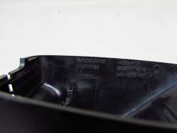 VOLVO S40 V50 C70 OSLONA OBUDOWA LUSTERKA WSTECZNEGO 31217792 31217793 04-12