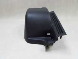 VOLVO V50 OSLONA PASA NAPINACZA TYL 30715445 PRAWA 04-12