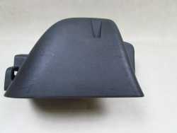 VOLVO V50 OSLONA PASA NAPINACZA TYL 30715445 LEWA 04-12