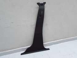 VOLVO S40 V50 TAPICERKA OSLONA POSZYCIE SLUPKA PRAWA 9486846 9486848 04-12