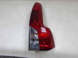 VOLVO V50 LIFT 07-13 LAMPA TYL TYLNA PRAWA 30744544 EUROPA