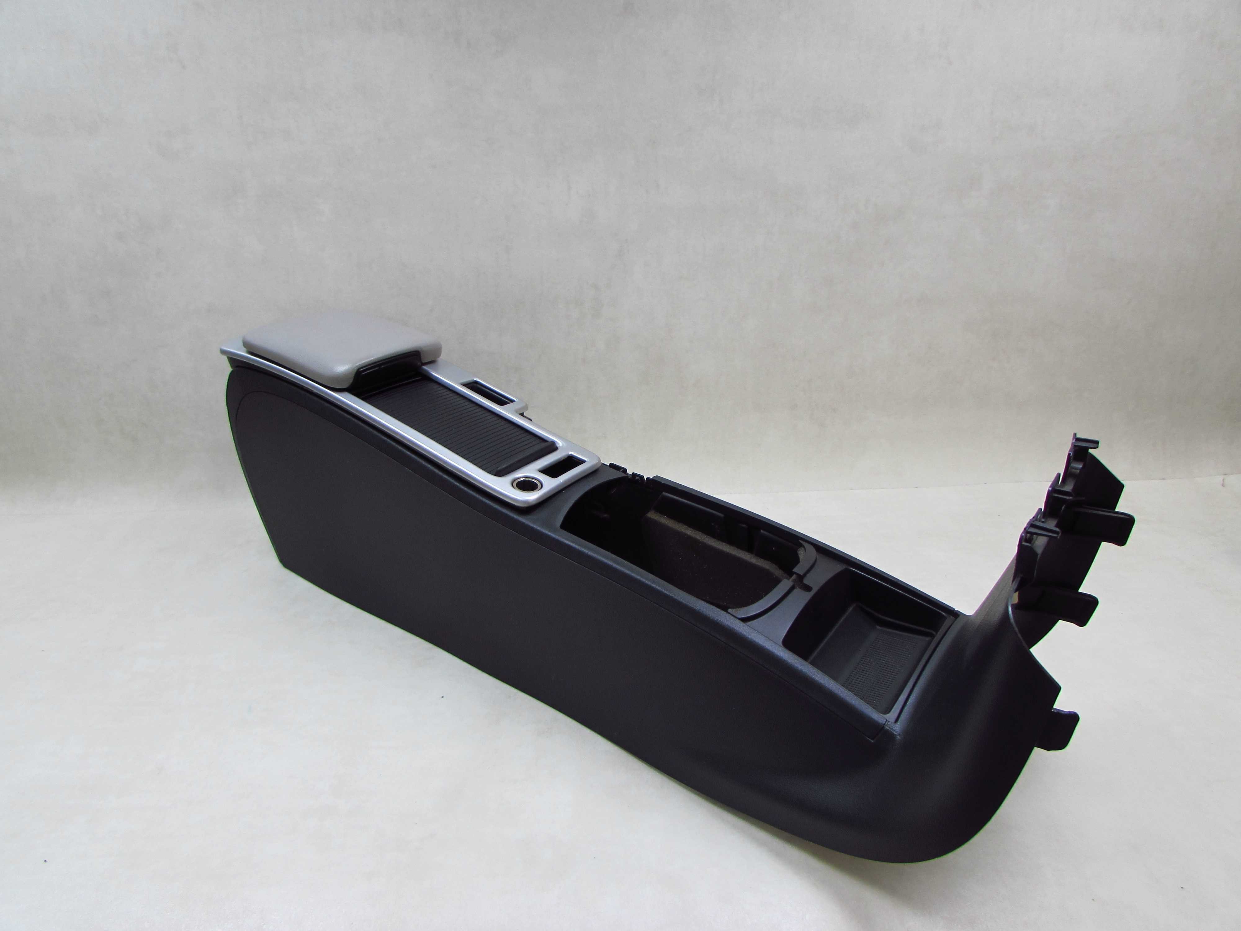 VOLVO C30 S40 V50 C70 LIFT 08-13 TUNEL SRODKOWY PODLOKIETNIK