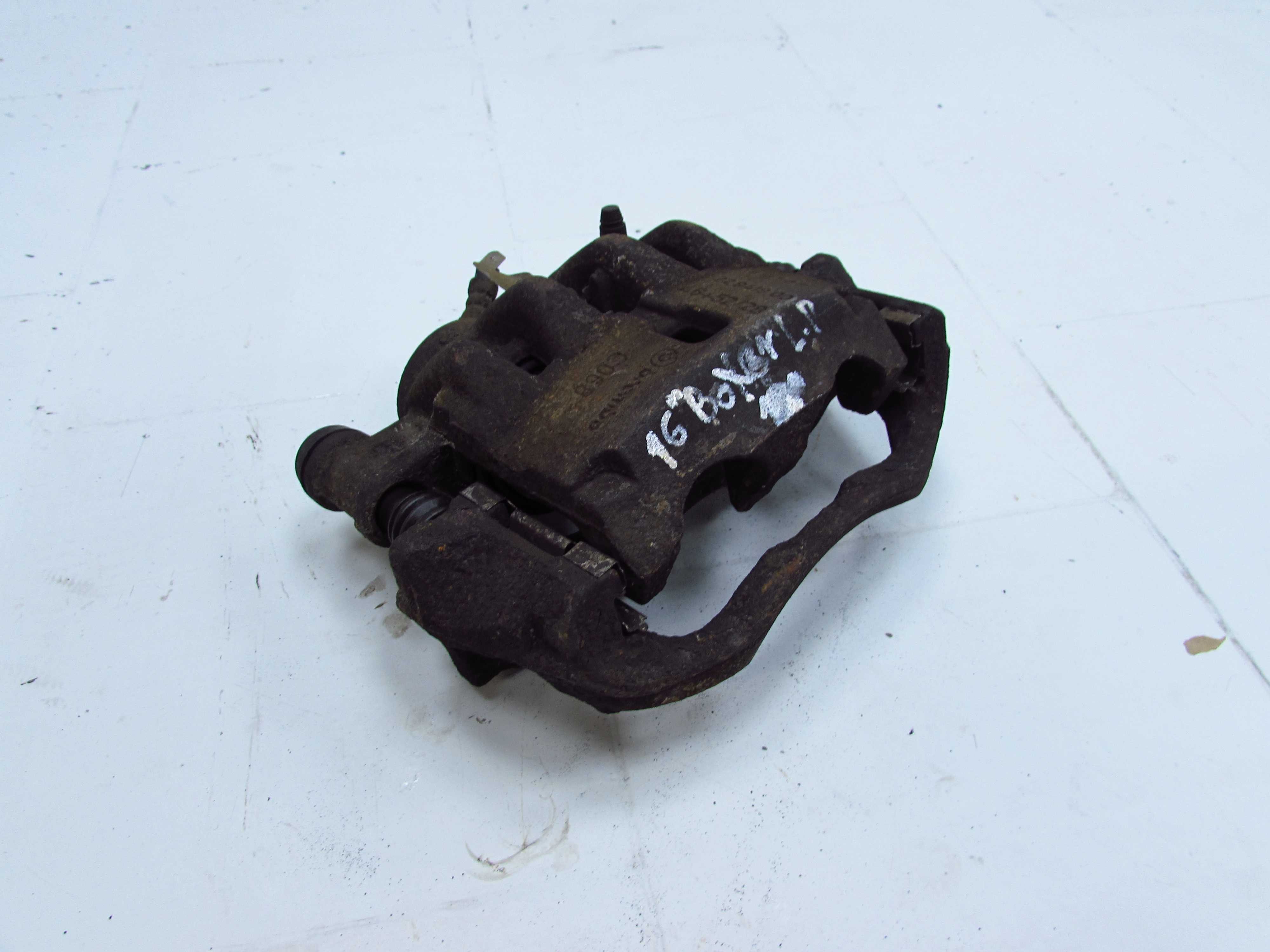 PEUGEOT BOXER JUMPER 14-23 ZACISK HAMULCOWY LEWY PRZOD 15'' 22941900