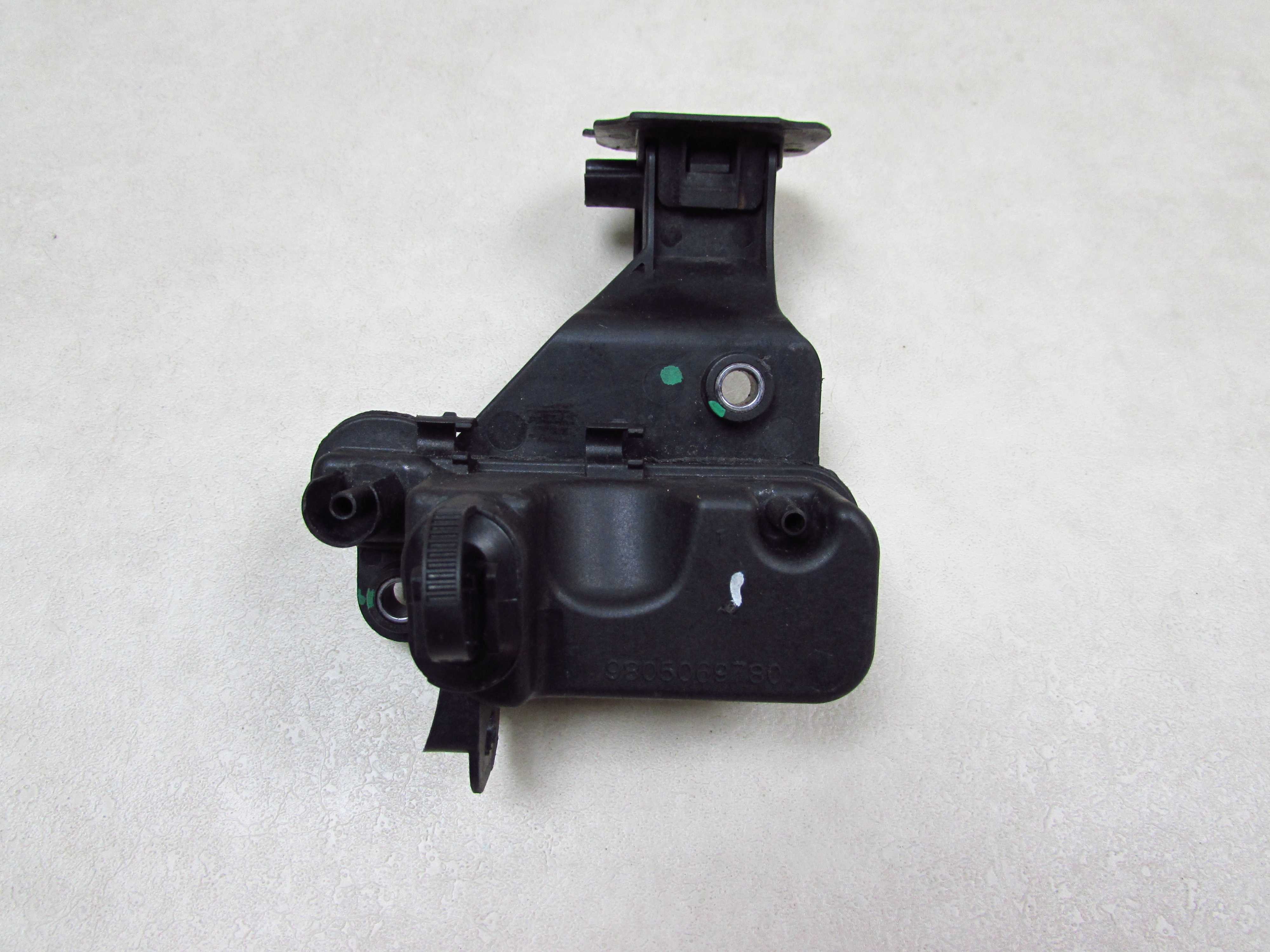PEUGEOT BOXER JUMPER E6 14-24 2.0 BLUEHDI ZBIORNIK PODCISNIENIA 9805069780