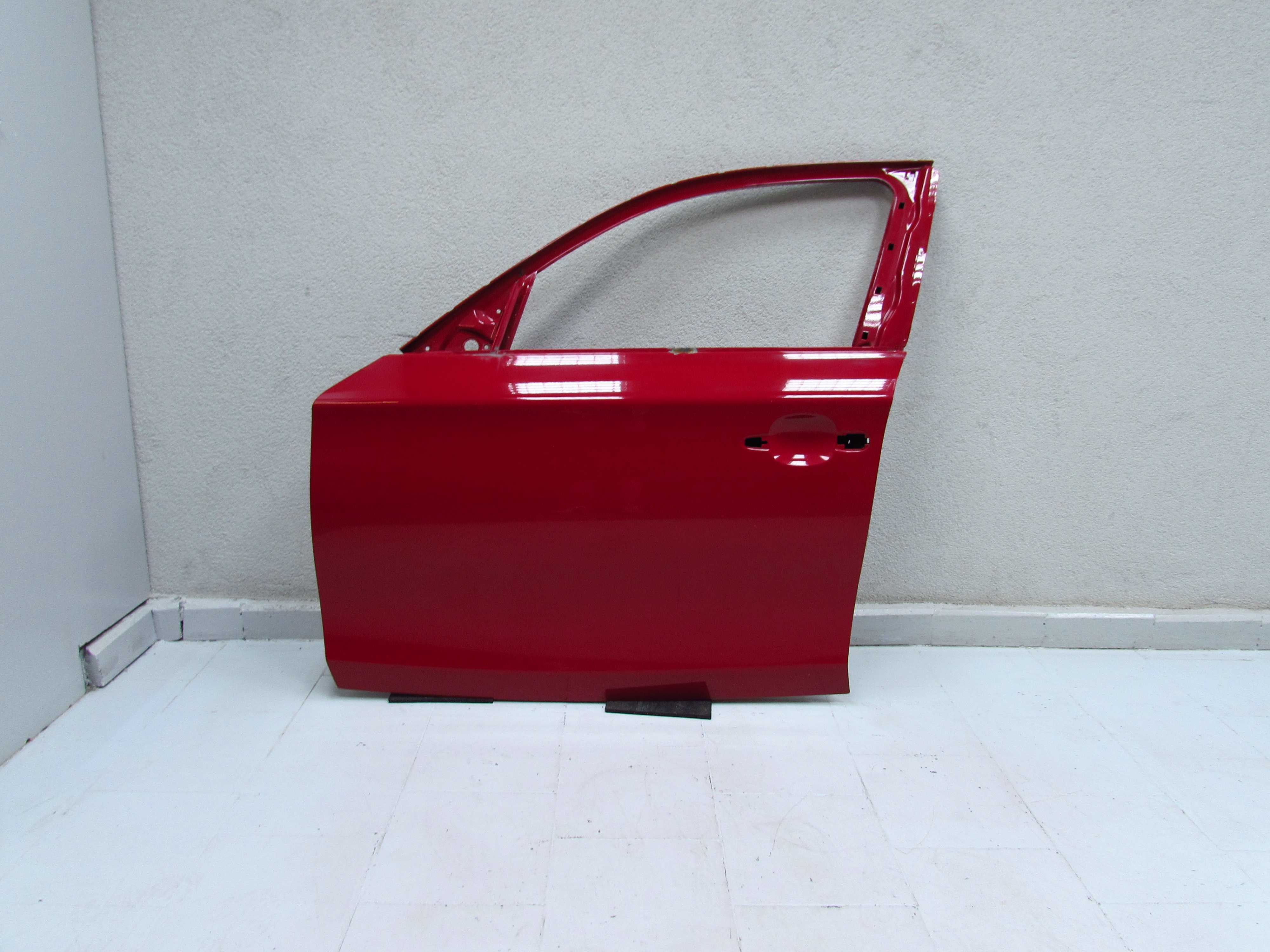 BMW 1 E81 E87 DRZWI PRZOD LEWE PRZEDNIE RED 01-12