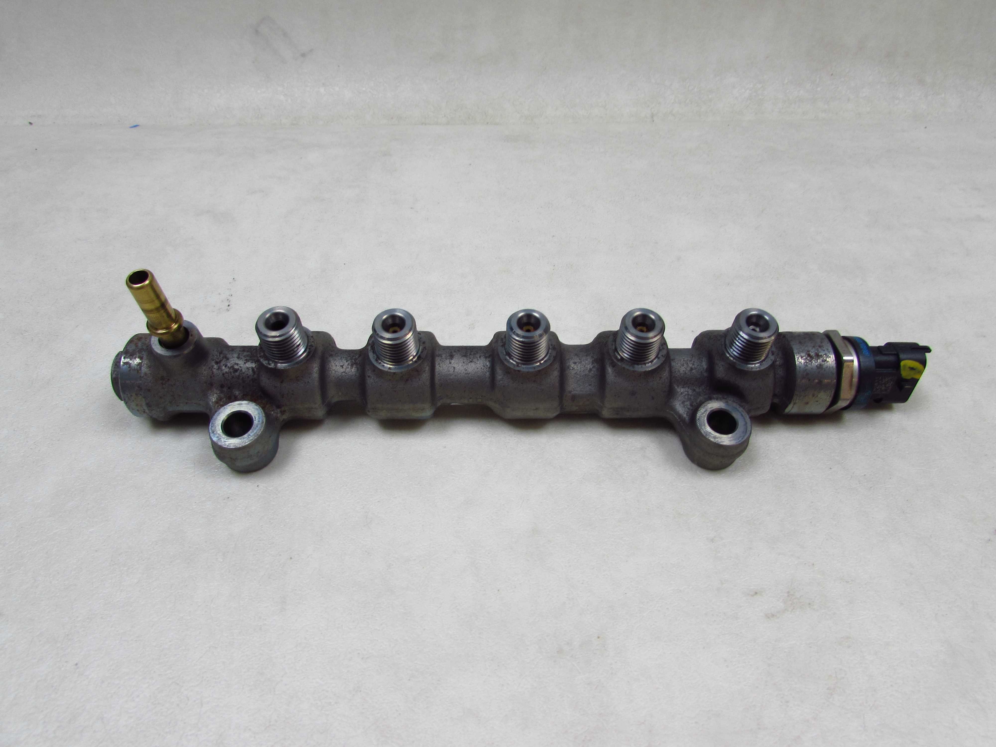RENAULT MASTER MOVANO 2.5 DCI 06-10 LISTWA WTRYSKOWA CZUJNIK 0445214145 0281002915 8200703127