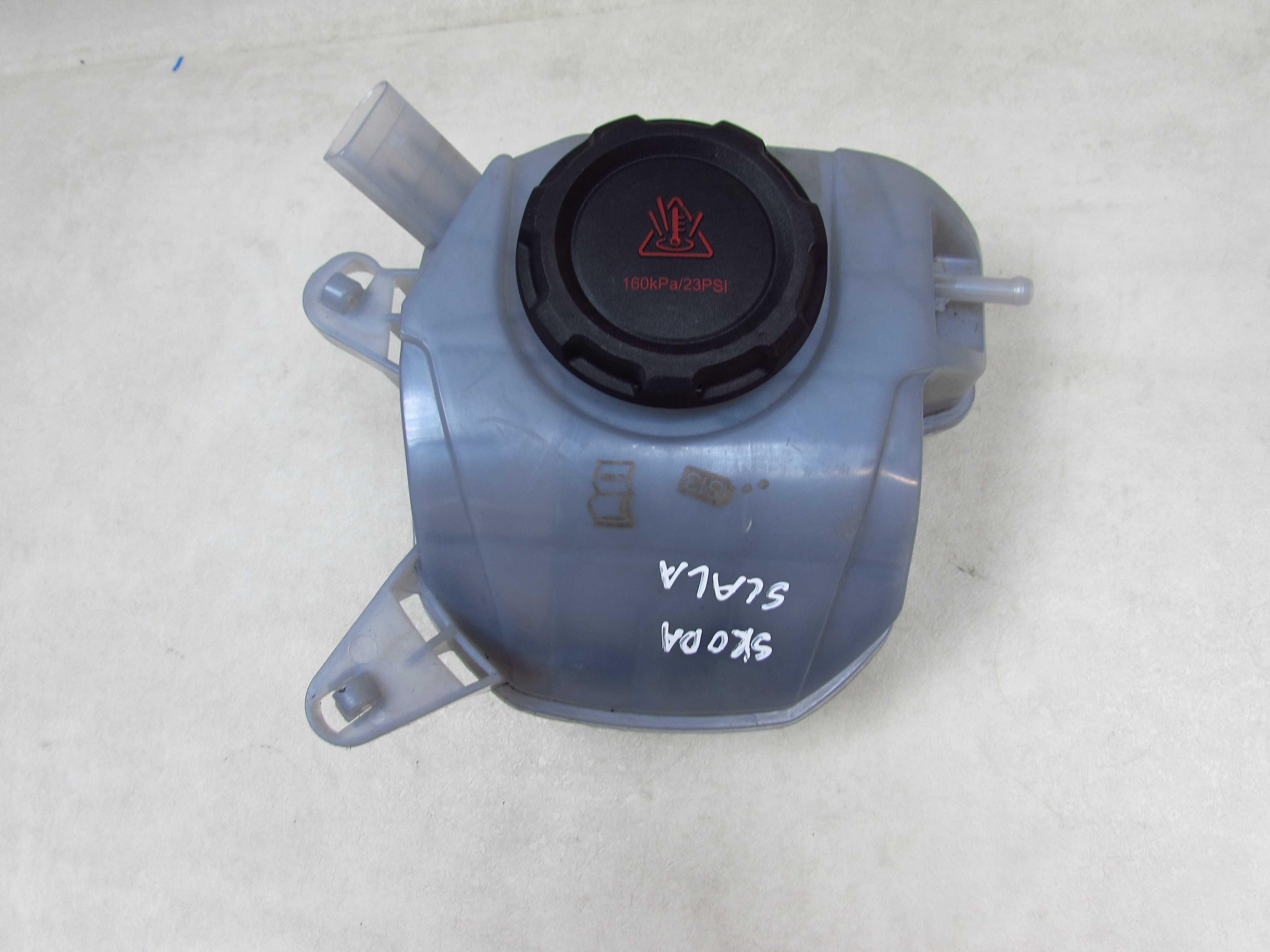 VW POLO VI 2G0 SKODA SCALA KAMIQ ARONA A1 ZBIORNIK WYROWNAWCZY 2Q0121407B