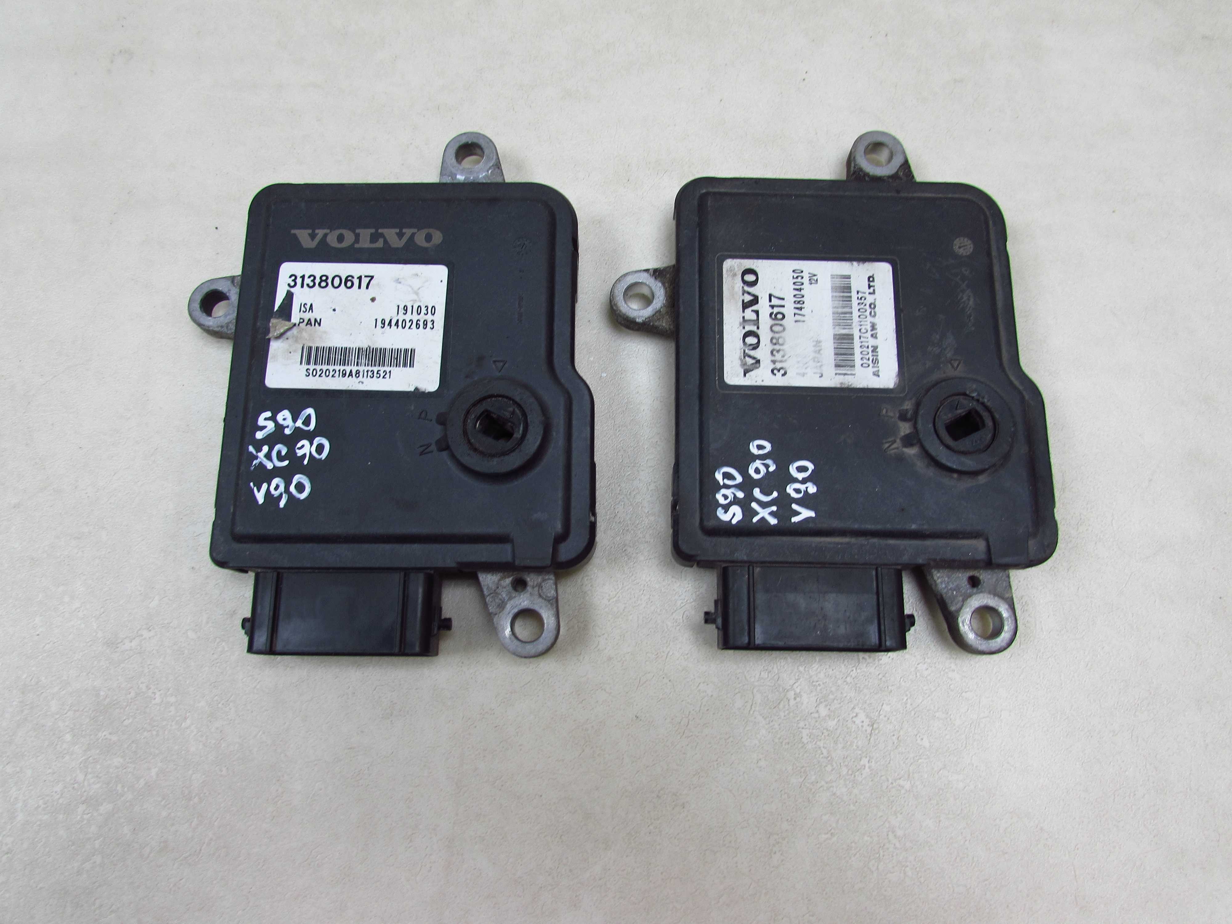 VOLVO V90 S90 XC90 II XC60 II V60 II 2.0 T T6 T8 17-23 MODUL STEROWNIK SKRZYNI 31380617