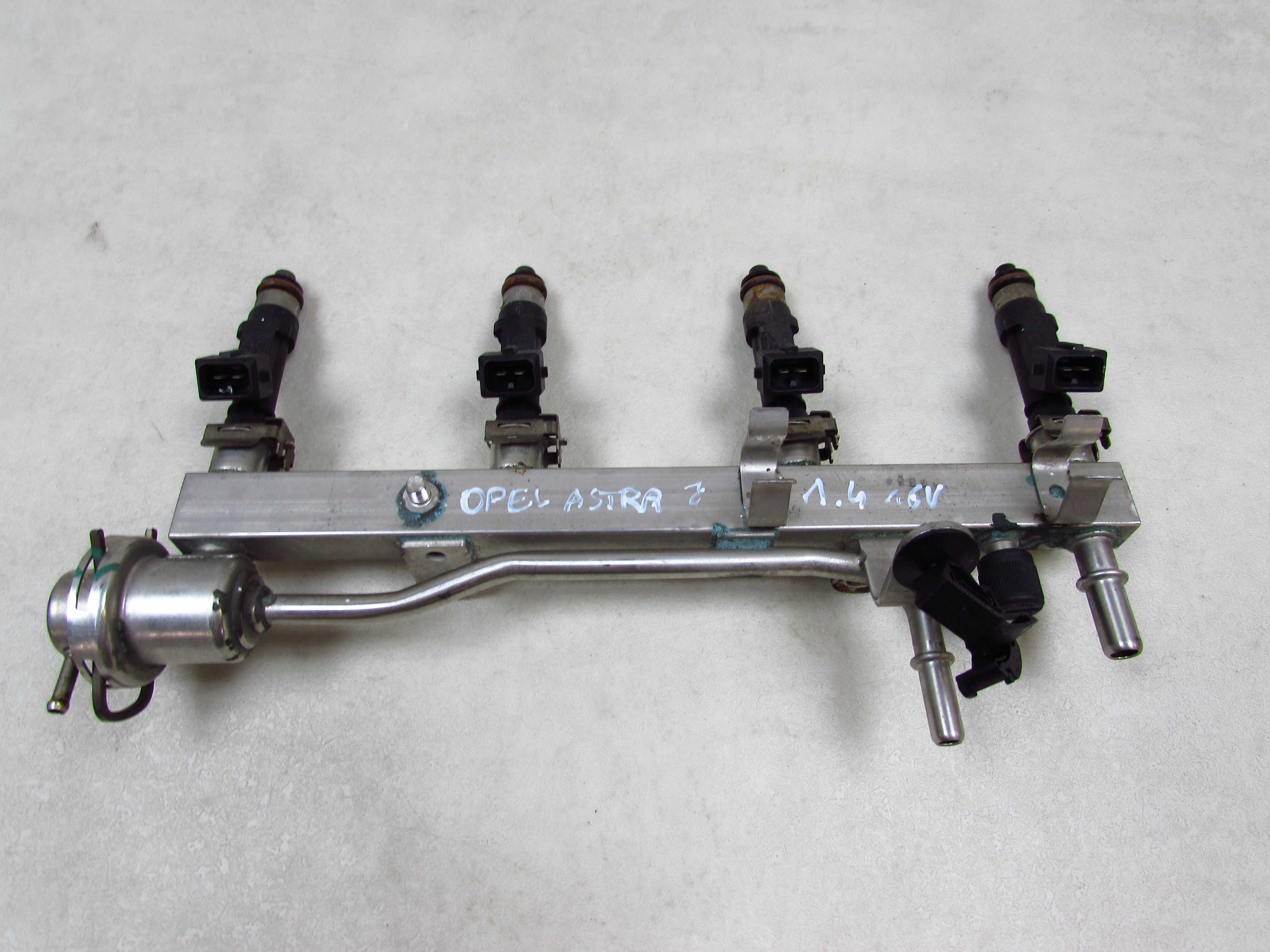 OPEL ASTRA IV K J ZAFIRA C 1.4 T WTRYSK WTRYSKIWACZ LISTWA KPL 0280151267 55577580 0280151267