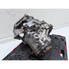 VW T4 MULTIVAN CARAVELLE 98-03 2.5 TDI SKRZYNIA BIEGOW MANUALNA DUJ