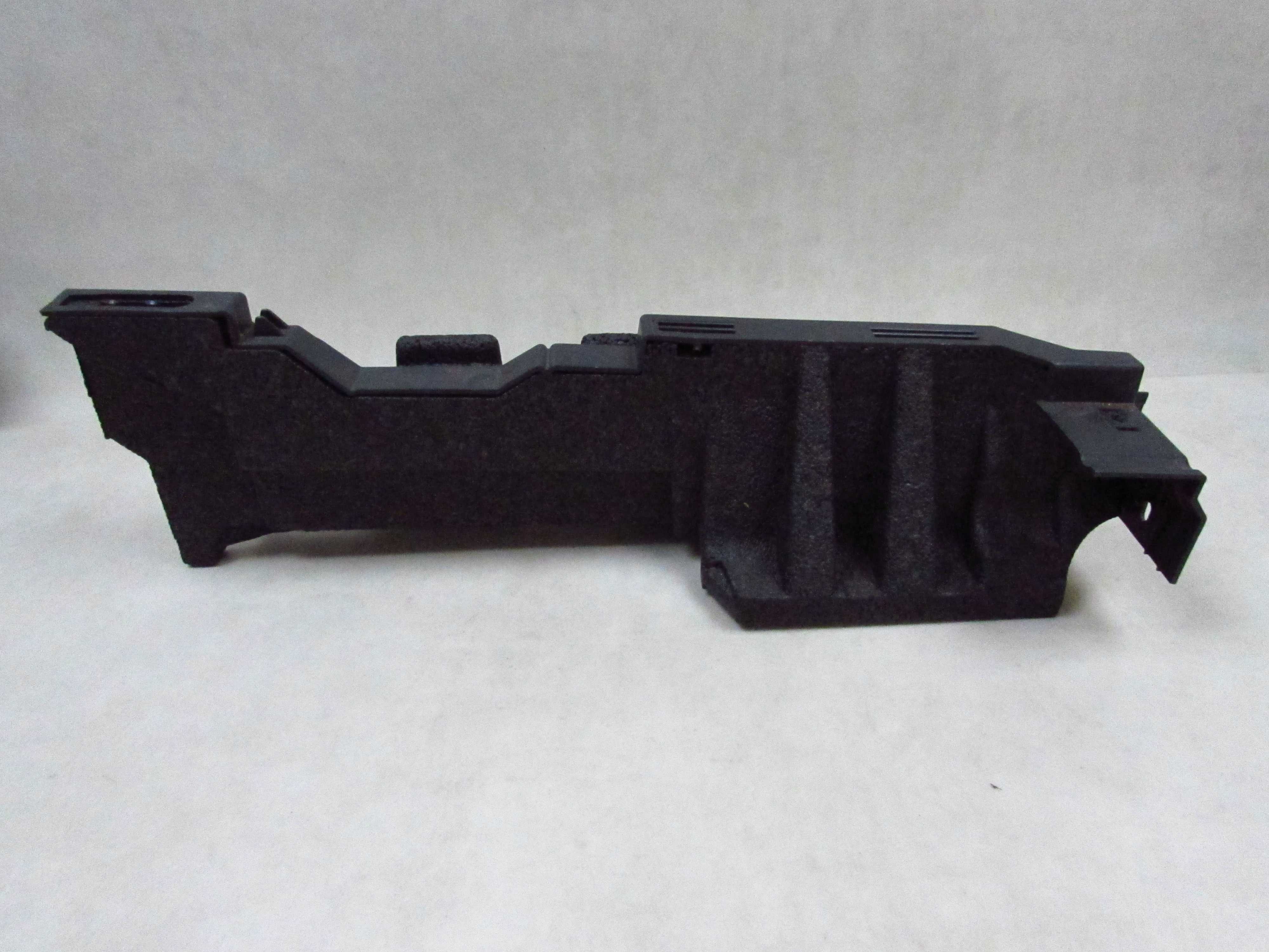 VOLVO XC90 LIFT WKLAD WYPELNIENIE BAGAZNIKA TYL PRAWY 0059588 06-14