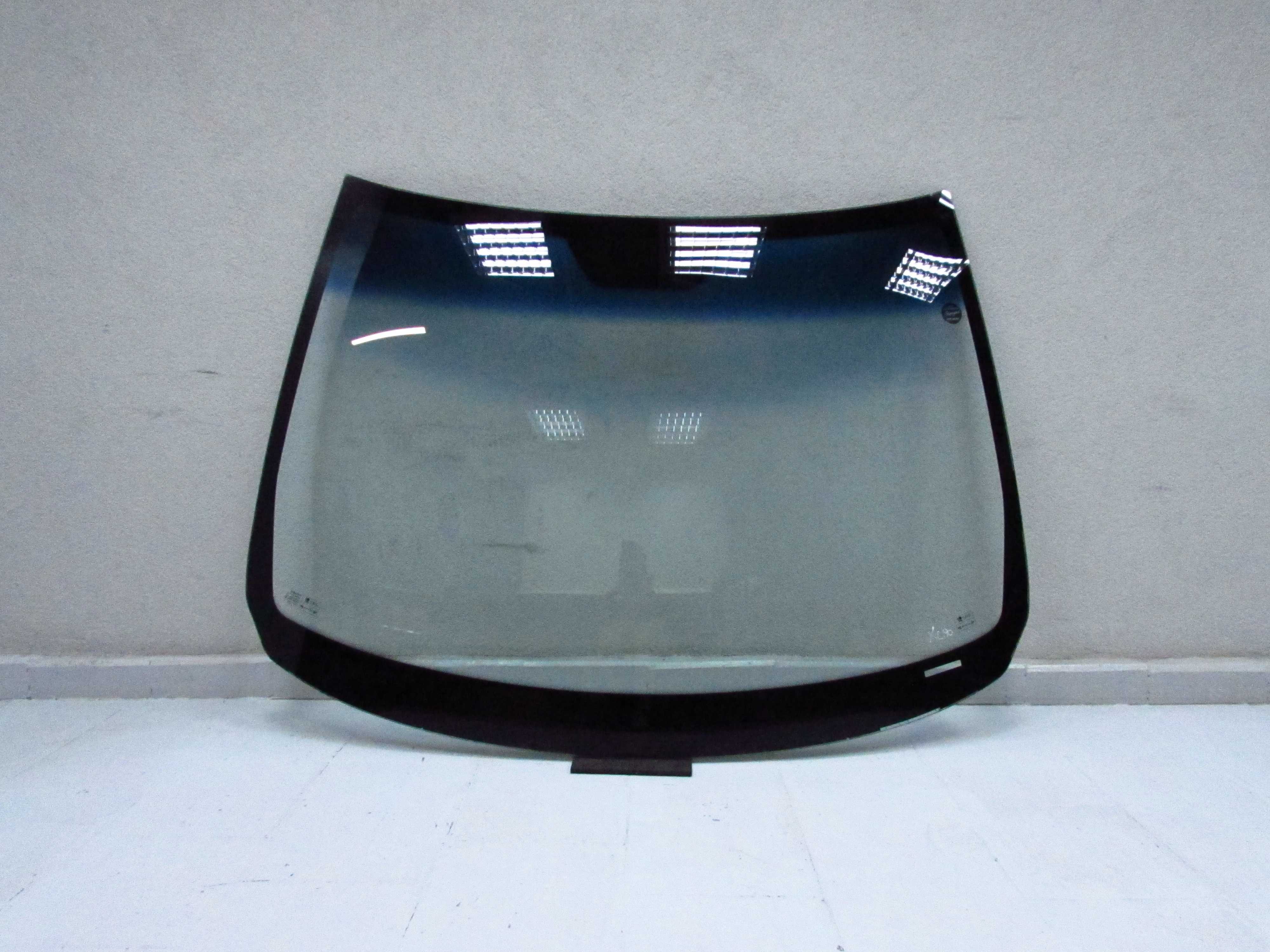 VOLVO XC90 LIFT 07-14 SZYBA CZOLOWA PRZOD 10R POMORSKIE