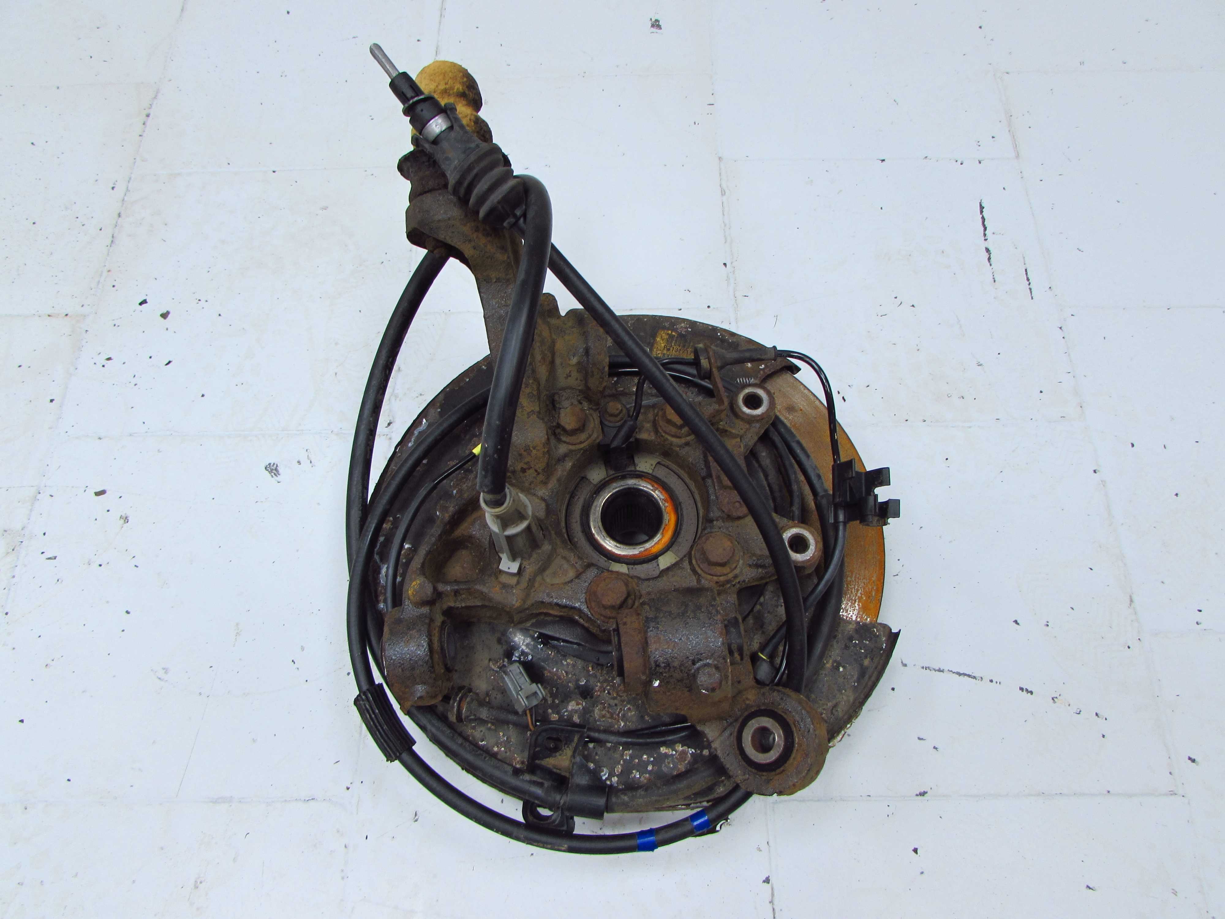 VOLVO XC90 LIFT 07-14 PIASTA ZWROTNICA TYL LEWA 31317171