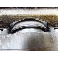 VOLVO XC90 LIFT 02-14 ZACISK HAMULCOWY PRZOD LEWY 30657303