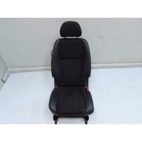 VOLVO XC90 FOTEL SIEDZENIE TYL PRAWY MATERIAL II RZAD ISOFIX 02-14