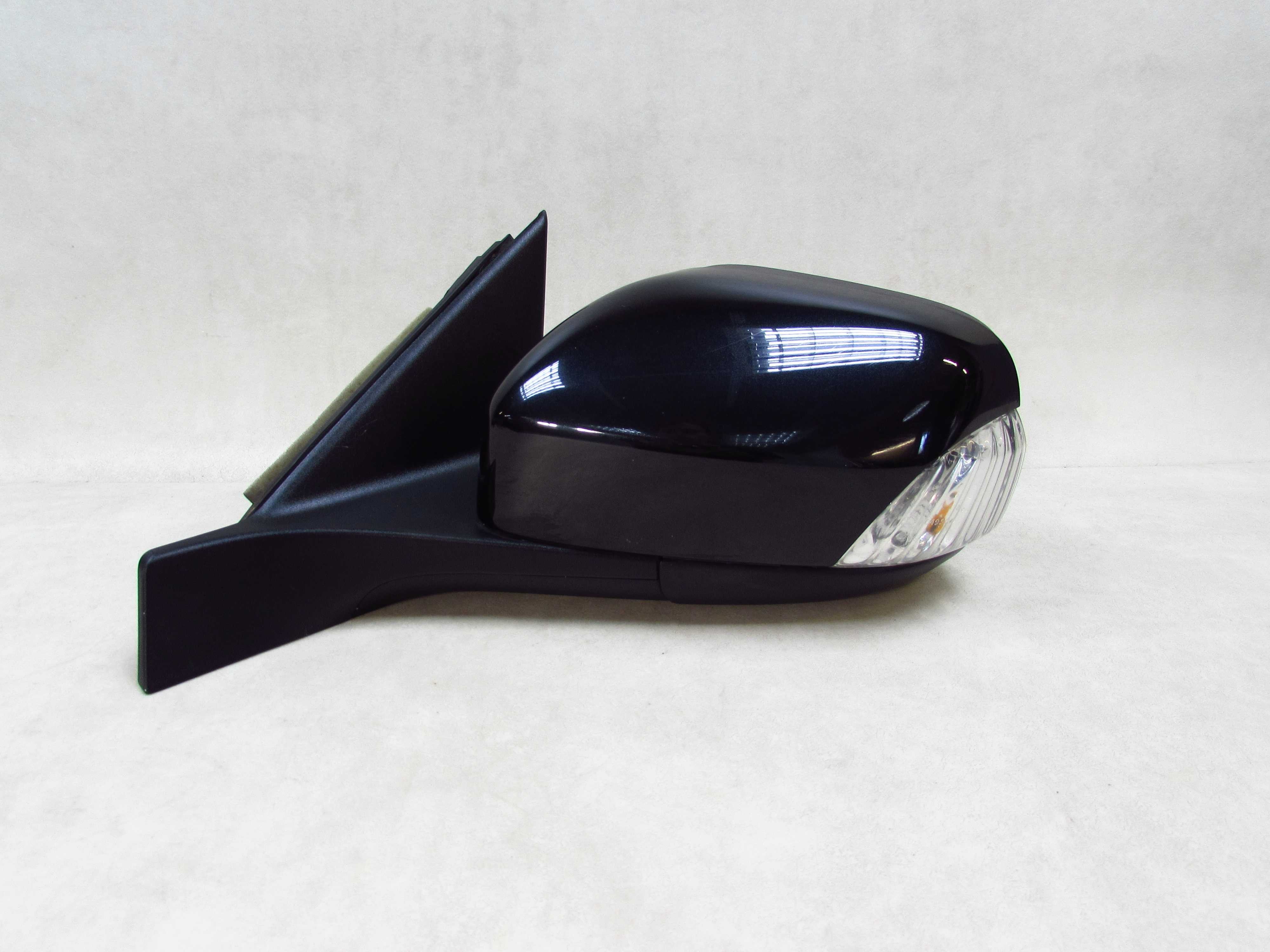 VOLVO V70 III XC70 II LIFT 11-13 LUSTERKO LEWE 14 PIN 452-46