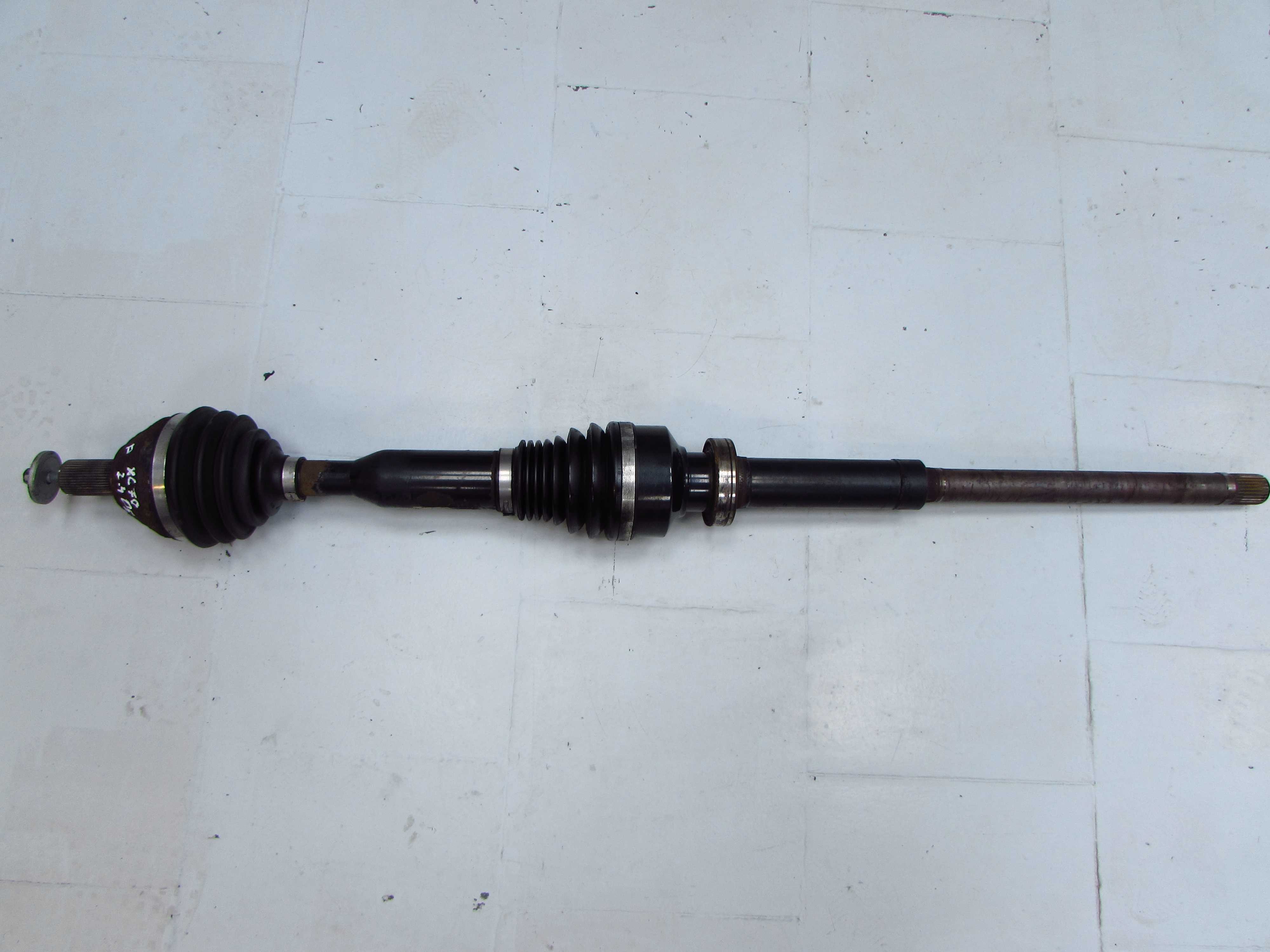 VOLVO S80 V70 III XC70 2.4 D5 07- POLOS POLOSKA PRAWA DLUGA 30711430