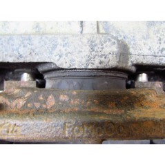 VOLVO S80 II V70 III XC70 06-16 2.4 D5 ZACISK HAMULCOWY PRZOD PRAWY 316