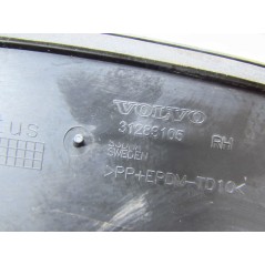 VOLVO XC70 07-16 LISTWA OSLONA NAKLADKA LUK BLOTNIKA PRZOD PRAWA 31283105