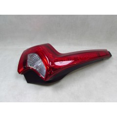 VOLVO V60 10- LAMPA TYL LEWA 31214963