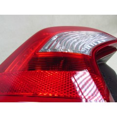VOLVO V60 10- LAMPA TYL LEWA 31214963