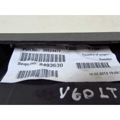 VOLVO V60 10-18 TAPICERKA OSLONA LISTWA LEWA KLAPY BAGAZNIKA TYL 31271472 39824477