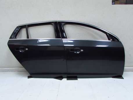 VOLVO V60 10-18 DRZWI TYL PRAWE 31352770 492-46