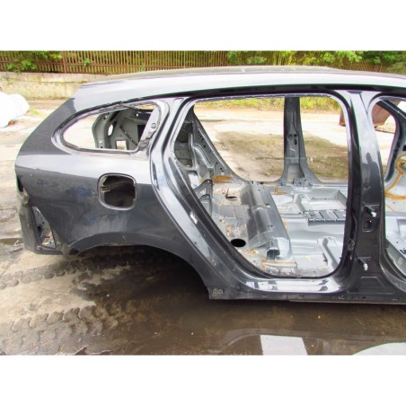 VOLVO V60 10-17 CWIARTKA BLOTNIK TYL POSZYCIE PRAWE 492-46 POMORSKIE