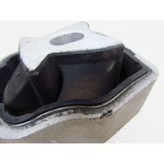 VOLVO V60 S60 II 10-17 2.4 D5 LAPA PODUSZKA SILNIKA 30793322