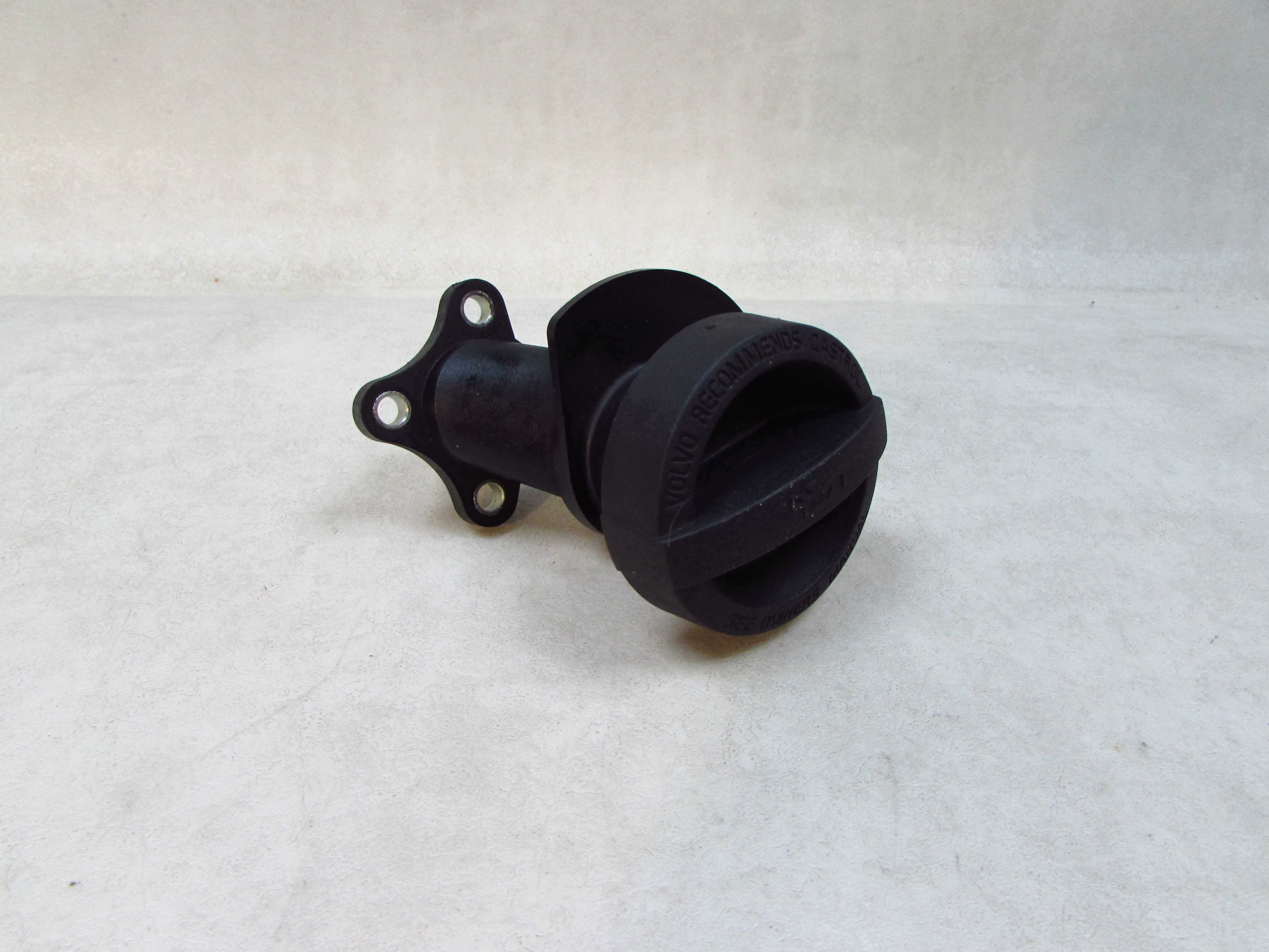 VOLVO S60 II V60 XC60 10-17 2.4 D5 KOREK WLEW OLEJU 31330189