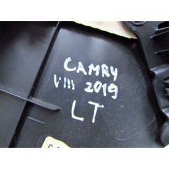 TOYOTA CAMRY VIII XV70 IX 18-22 TAPICERKA BOCZEK DRZWI TYL LEWY 67788-X1408