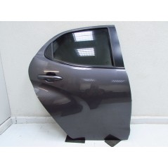 TOYOTA YARIS IV 20-24 DRZWI TYL PRAWE KPL DO ZALOZENIA POMORSKIE