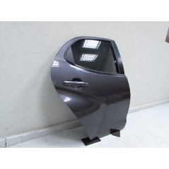 TOYOTA YARIS IV 20-24 DRZWI TYL PRAWE KPL DO ZALOZENIA POMORSKIE