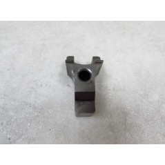ISUZU NPR NQR NKR N75 5.2 D 4HK1 07-18 LAPKA UCHWYT MOCOWANIE WTRYSKU